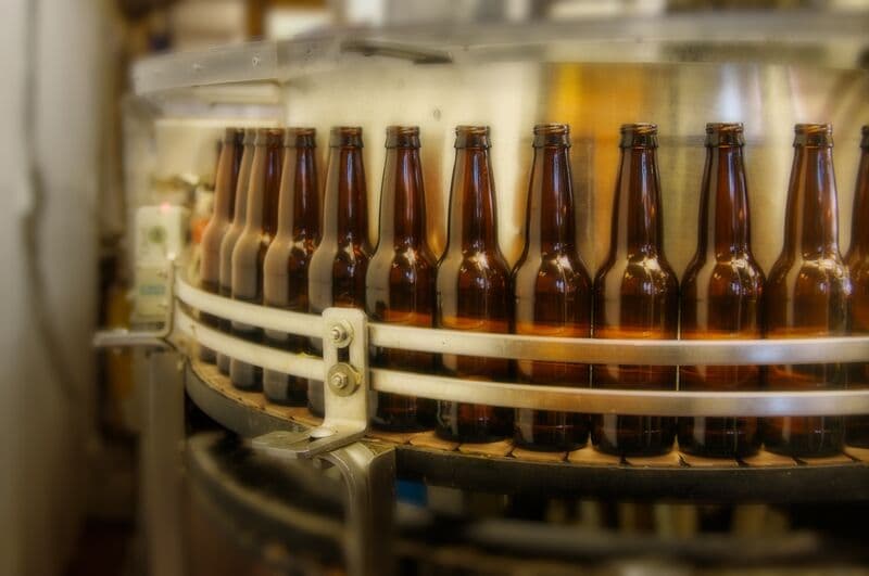 Case study image: Packaging Glass Bottles With Precision